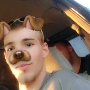 Meet your Posher, Sam